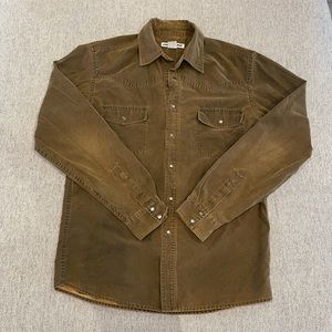 Men’s vintage pearl snap shirt medium